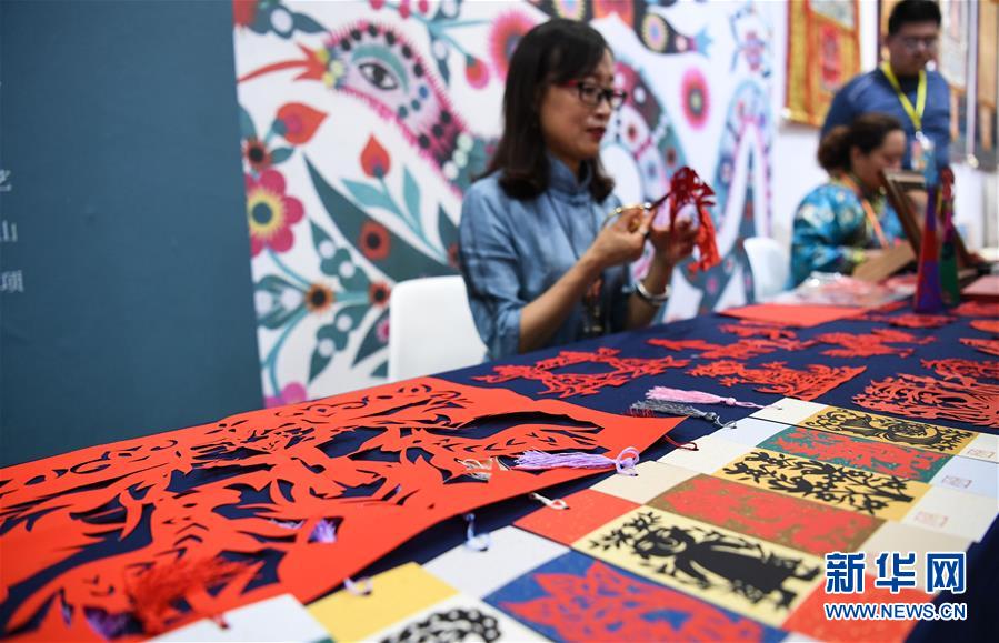 (文化)(1)2019年“文化和自然遺產(chǎn)日”非遺主會場活動在廣州舉行