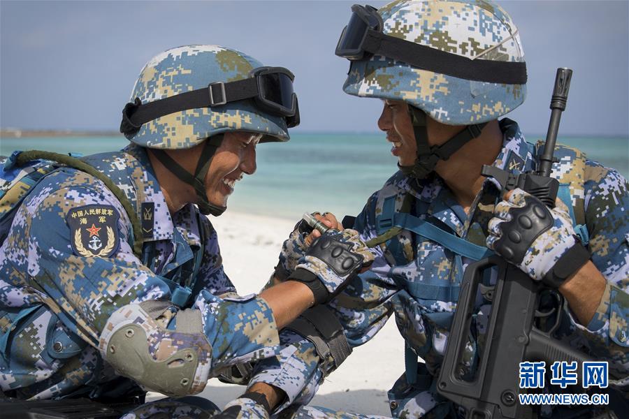 （壯麗70年&middot;奮斗新時(shí)代&middot;新華全媒頭條&middot;圖文互動(dòng)）（7）&ldquo;你在我的航程上，我在你的視線里&rdquo;&mdash;&mdash;走進(jìn)海軍西沙中建島官兵的五彩世界