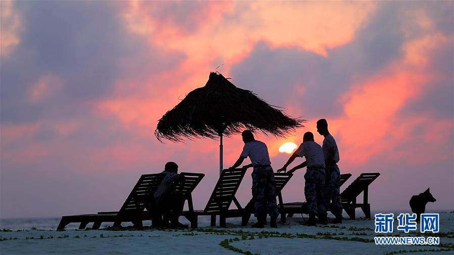 （壯麗70年&middot;奮斗新時(shí)代&middot;新華全媒頭條&middot;圖文互動(dòng)）（9）&ldquo;你在我的航程上，我在你的視線里&rdquo;&mdash;&mdash;走進(jìn)海軍西沙中建島官兵的五彩世界