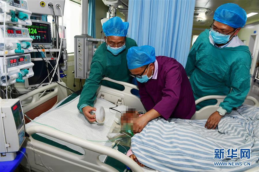 （新華全媒頭條&middot;圖文互動）（12）有一絲希望，就盡百倍努力&mdash;&mdash;貴州水城&ldquo;7&middot;23&rdquo;特大山體滑坡72小時救援紀(jì)實(shí)