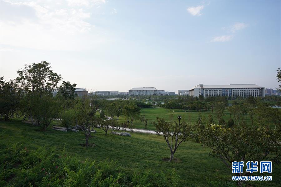 (壯麗70年·奮斗新時(shí)代——共和國(guó)發(fā)展成就巡禮·圖文互動(dòng))(2)千年古城崛起大國(guó)首都——北京70年跨越式發(fā)展紀(jì)實(shí)