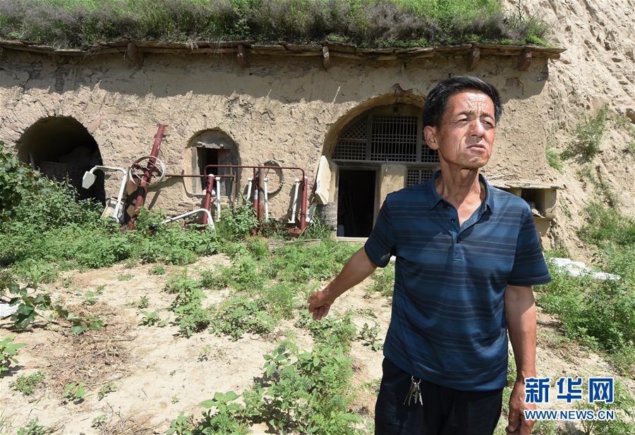 （新華全媒頭條&middot;壯麗70年&middot;奮斗新時代&mdash;&mdash;記者再走長征路&middot;圖文互動）（2）紅星，從這里照耀中國&mdash;&mdash;陜北見證中國革命的歷史轉(zhuǎn)折