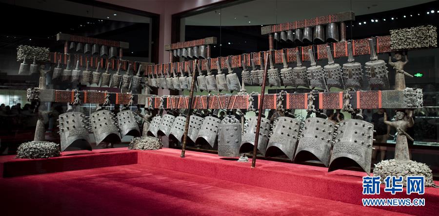 （新華調(diào)查&middot;新中國(guó)考古重大發(fā)現(xiàn)&middot;圖文互動(dòng)）（1）&ldquo;音樂(lè)寶藏&rdquo;曾侯乙墓：&ldquo;爆款&rdquo;的中華文明悅耳之音 