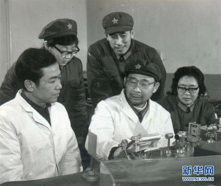 （愛(ài)國(guó)情 奮斗者&middot;圖文互動(dòng)）（1）永不停轉(zhuǎn)的&ldquo;陀螺&rdquo;&mdash;&mdash;追記中國(guó)工程院院士、國(guó)防科技大學(xué)教授高伯龍