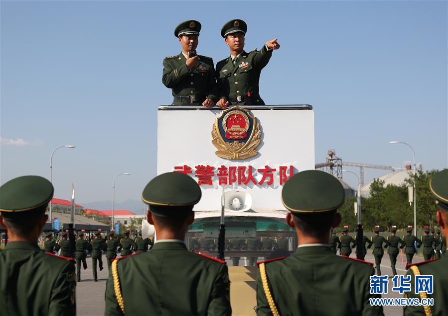 (圖文互動)(1)一對“閱兵搭檔”的20年“閱兵情”