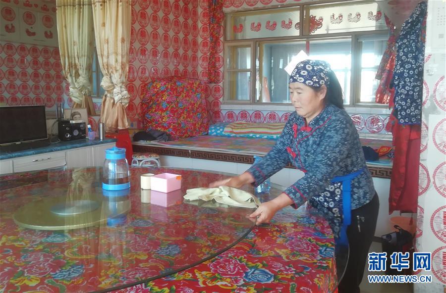 (在習(xí)近平新時(shí)代中國特色社會(huì)主義思想指引下——新時(shí)代新作為新篇章·總書記關(guān)心的百姓身邊事·圖文互動(dòng))(2)一個(gè)貧困山村的振興新動(dòng)能——小故事里的大情懷之五