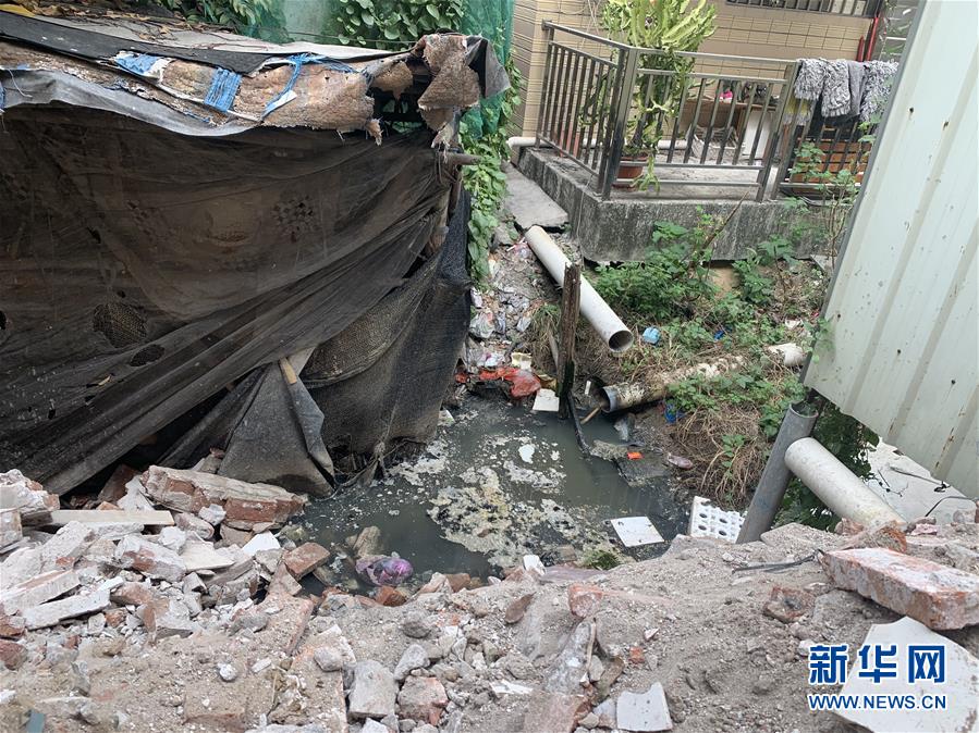 （圖文互動）（3）河長職責(zé)寫得明明白白，條條舉措無一落實&mdash;&mdash;國務(wù)院檢查組暗訪核查佛山一農(nóng)村河涌黑臭十余年無人管理