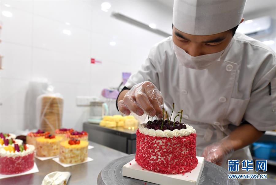 (新華全媒頭條·圖文互動(dòng))(3)一個(gè)內(nèi)陸大省的開(kāi)放朋友圈