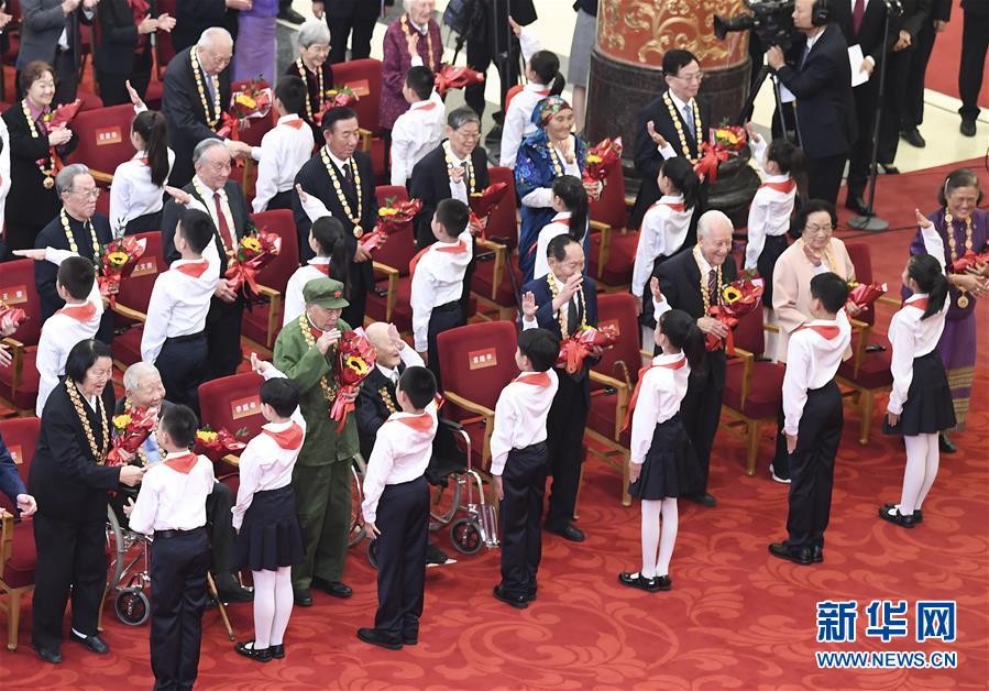 （新華全媒頭條&middot;圖文互動）（19）創(chuàng)新，在復(fù)興的征程上&mdash;&mdash;以習(xí)近平同志為核心的黨中央關(guān)心科技創(chuàng)新工作紀(jì)實