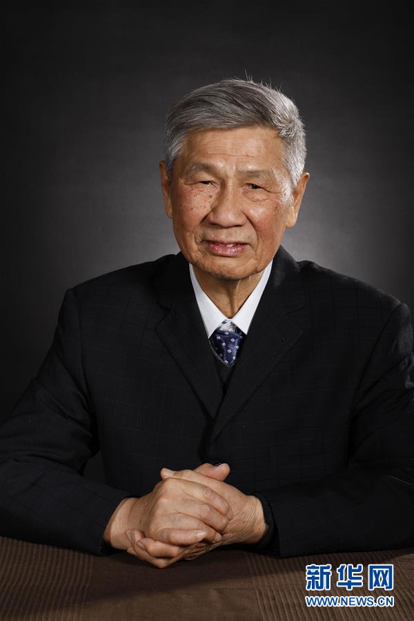 （今日關(guān)注&middot;科技獎勵大會&middot;圖文互動）（1）曾慶存：勇攀氣象科學之巔，他讓天氣預報越來越精準