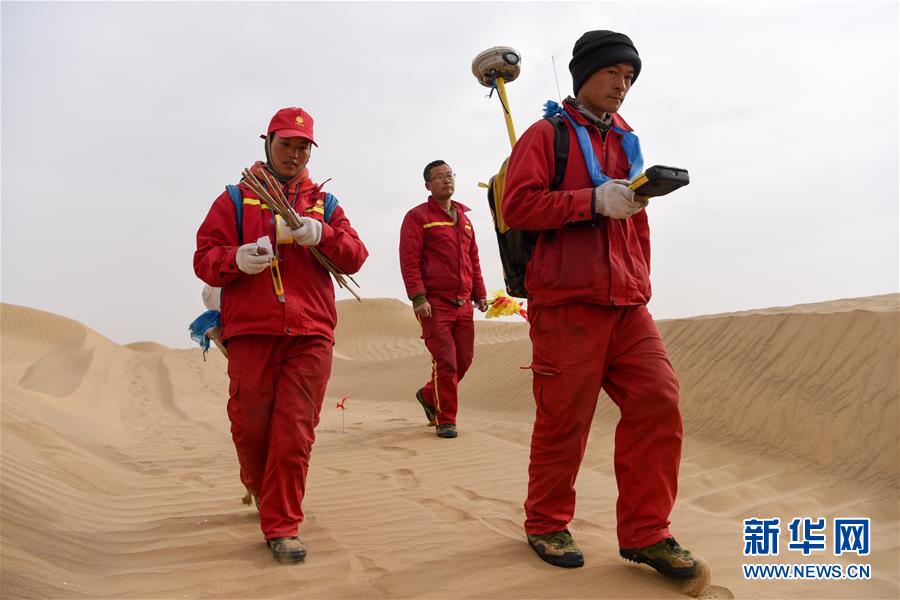 （新春走基層&middot;圖文互動(dòng)）（14）寒冬里，&ldquo;沙漠玫瑰&rdquo;猶自綻放