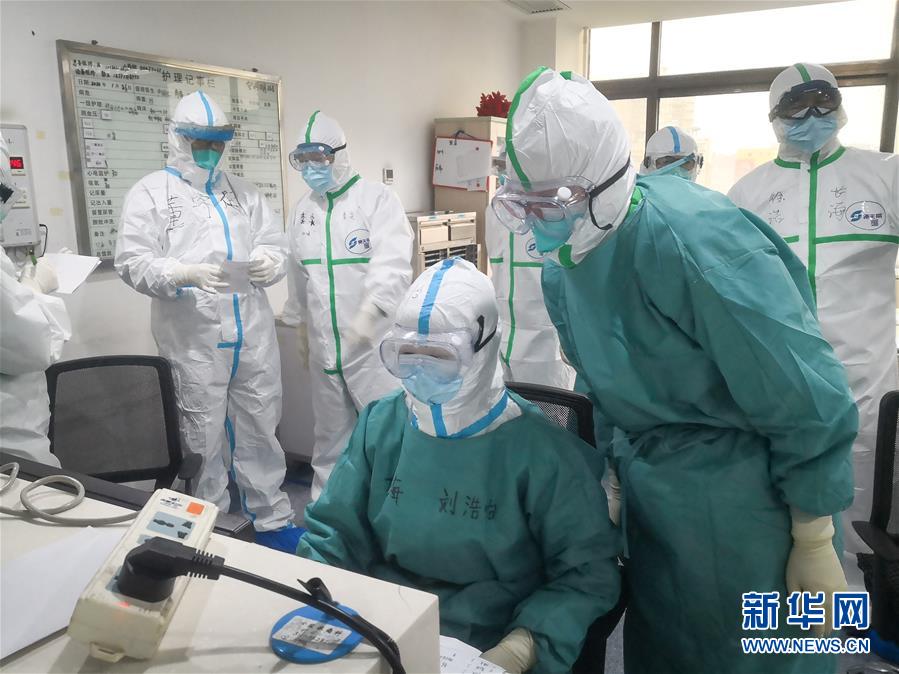 （新春走基層&middot;圖文互動(dòng)）（4）把青春融進(jìn)祖國的山河&mdash;&mdash;新春走近忠誠守護(hù)家園的人民子弟兵