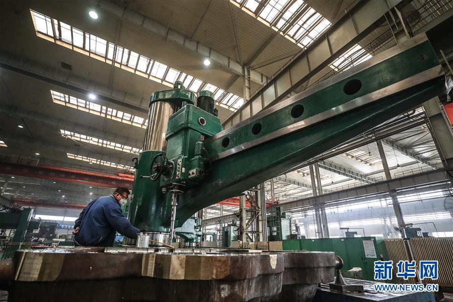 （圖文互動(dòng)）（6）科學(xué)有序開復(fù)工 政企攜手渡難關(guān)&mdash;&mdash;東北部分重點(diǎn)企業(yè)開復(fù)工見聞