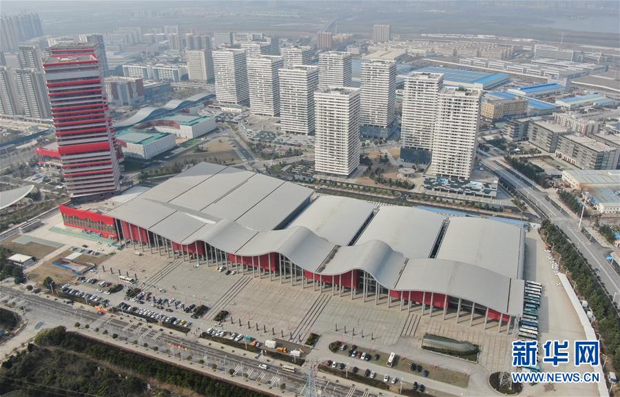 （新華全媒頭條&middot;圖文互動）（4）托舉生命的方舟&mdash;&mdash;方艙醫(yī)院建設(shè)記