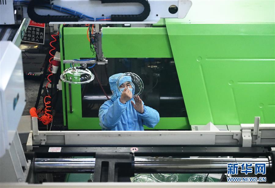 (來自經(jīng)濟前沿的故事·企業(yè)復(fù)工復(fù)產(chǎn)·圖文互動)(4)“危機中發(fā)現(xiàn)新商機”——中國科技制造企業(yè)復(fù)工復(fù)產(chǎn)觀察