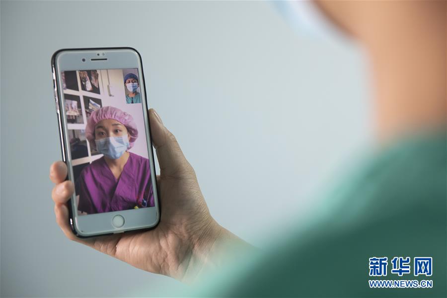 (新華全媒頭條·圖文互動(dòng))(7)赤子之歌——記奮戰(zhàn)在抗疫一線的90后白衣戰(zhàn)士