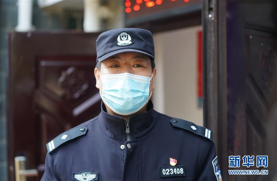 （新華全媒頭條）（2）在大考中交出合格答卷&mdash;&mdash;習(xí)近平總書記湖北武漢考察為打贏湖北保衛(wèi)戰(zhàn)、武漢保衛(wèi)戰(zhàn)指明方向