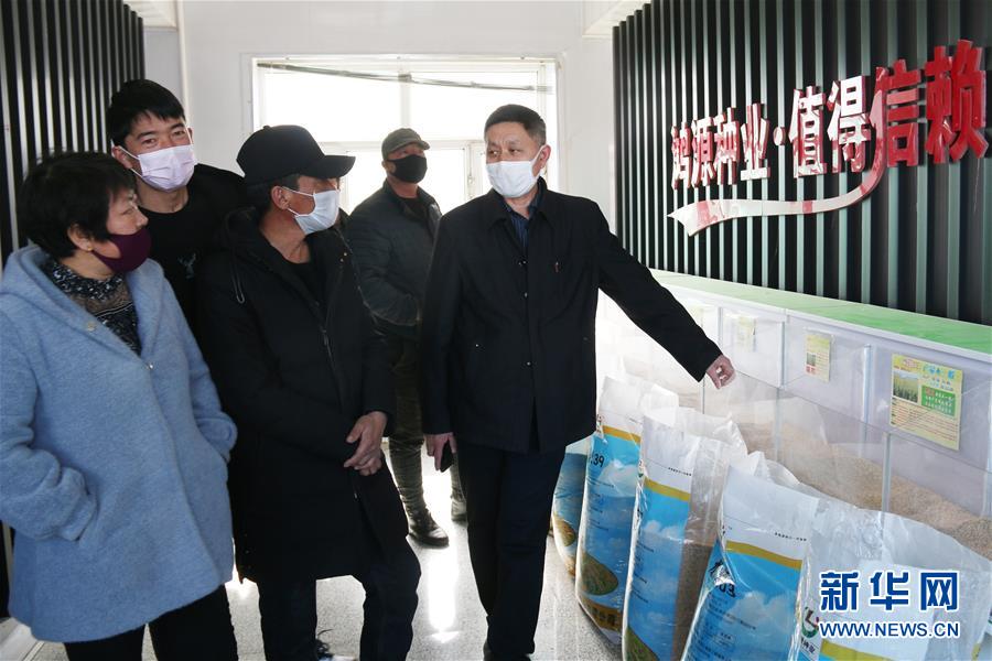 （新華全媒頭條&middot;圖文互動）（1）特殊時期，他們這樣履職&mdash;&mdash;全國人大代表這個春天在行動