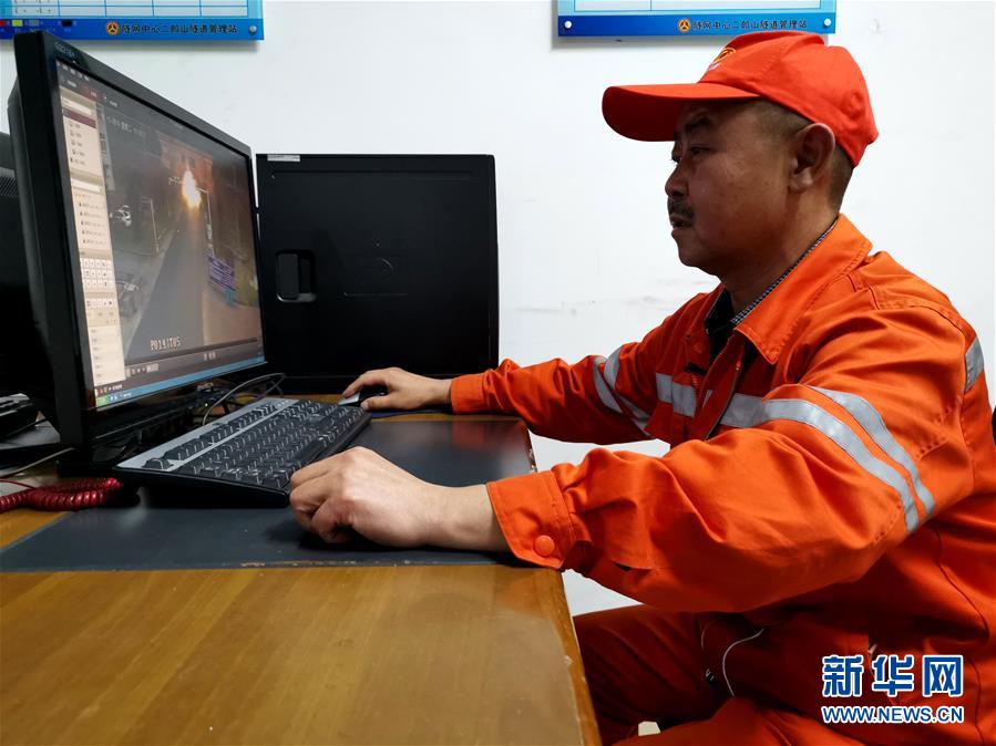 (圖文互動)(1)夜訪二郎山:中國最美景觀大道上的幸福煩惱