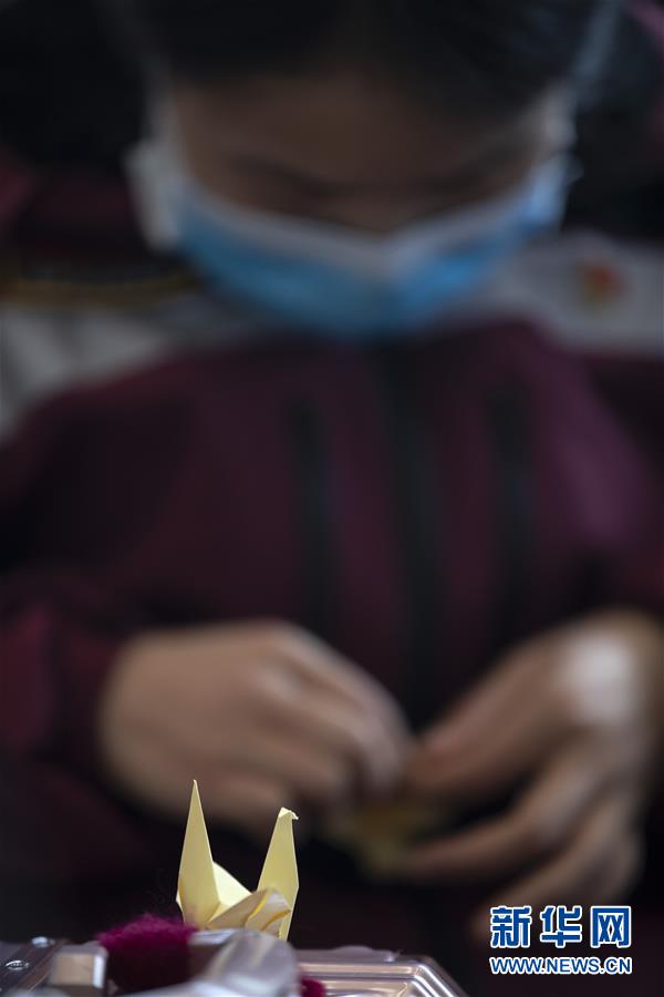 （新華全媒頭條&middot;圖文互動）（10）最美逆行者，武漢永遠記得你！&mdash;&mdash;首批援鄂醫(yī)療隊返程紀實