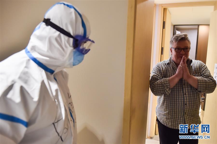 （聚焦疫情防控&middot;圖文互動）（1）&ldquo;感謝你們，讓我感到很踏實！&rdquo;&mdash;&mdash;北京入境人員轉運及隔離點見聞