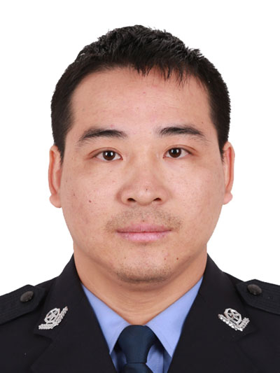 （一線抗疫群英譜&middot;圖文互動）守護(hù)鄉(xiāng)親 不負(fù)青春&mdash;&mdash;追憶倒在抗疫一線的湖南邵陽輔警王調(diào)兵