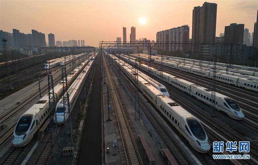 （新華全媒頭條&middot;圖文互動）（6）武漢重啟，不負春天&mdash;&mdash;寫在武漢&ldquo;解封&rdquo;之際