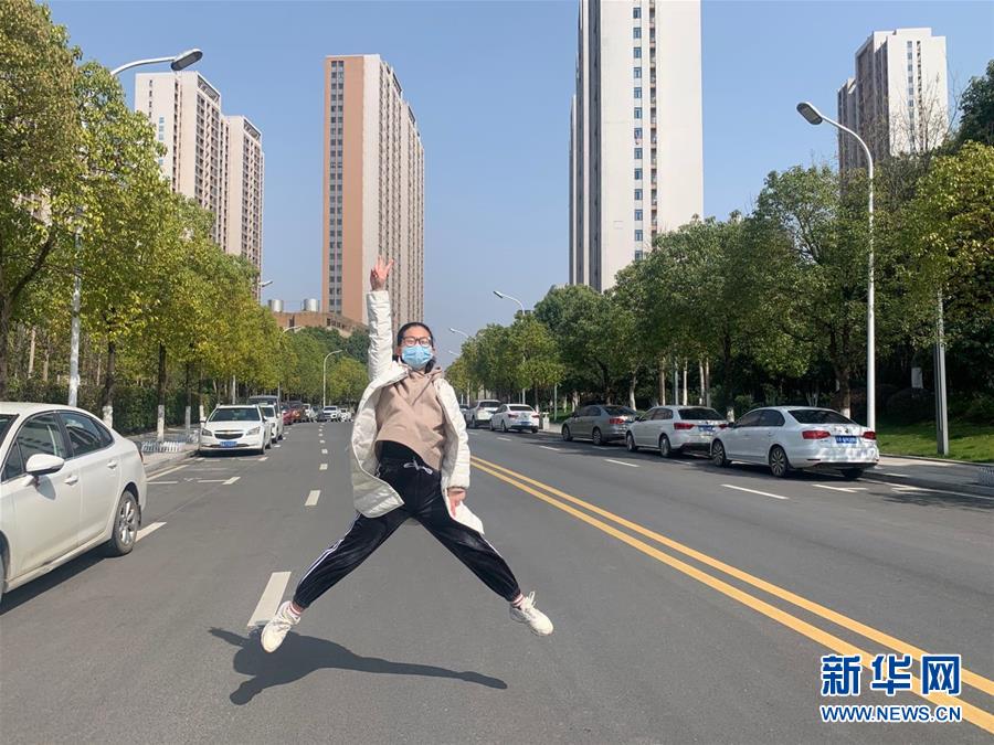 （一線抗疫群英譜&middot;圖文互動(dòng)）（3）&ldquo;95后&rdquo;大學(xué)生郝鶯歌：退掉車票，她選擇直面病毒