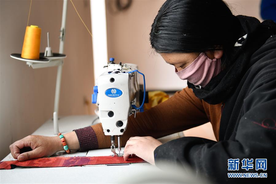 (新華全媒頭條·圖文互動(dòng))(3)三江之源見證中國(guó)奇跡——寫在玉樹地震10周年之際