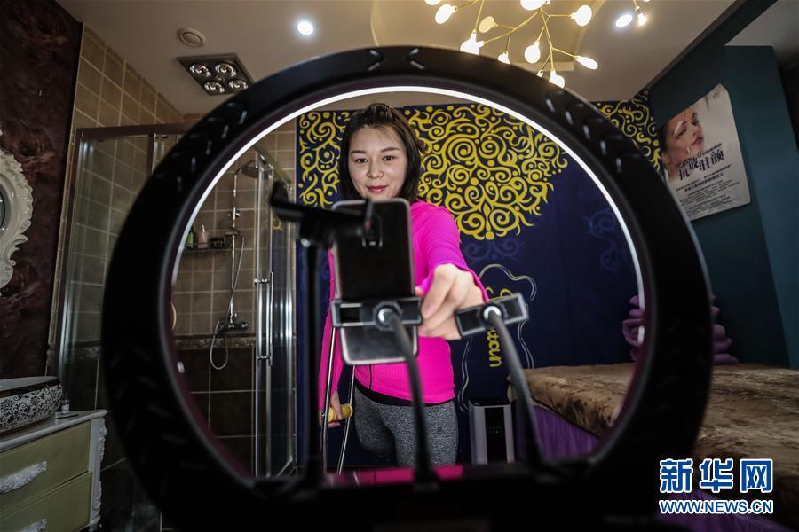 （在習(xí)近平新時代中國特色社會主義思想指引下&mdash;&mdash;新時代新作為新篇章&middot;習(xí)近平總書記關(guān)切事&middot;圖文互動）（1）打開生活的正確方式：更衛(wèi)生、更健康！