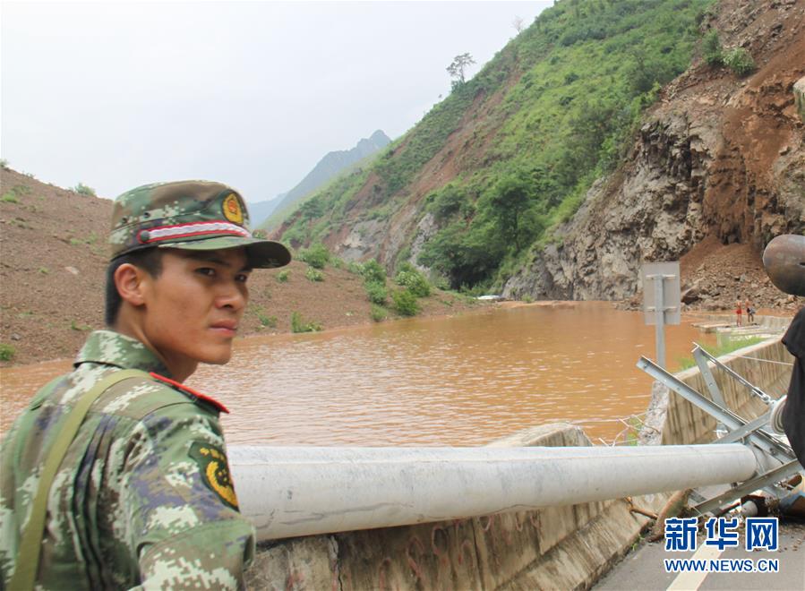 （為了民族復(fù)興&middot;英雄烈士譜&middot;圖文互動(dòng)）謝樵：為救援泅渡堰塞湖，犧牲時(shí)只有24歲