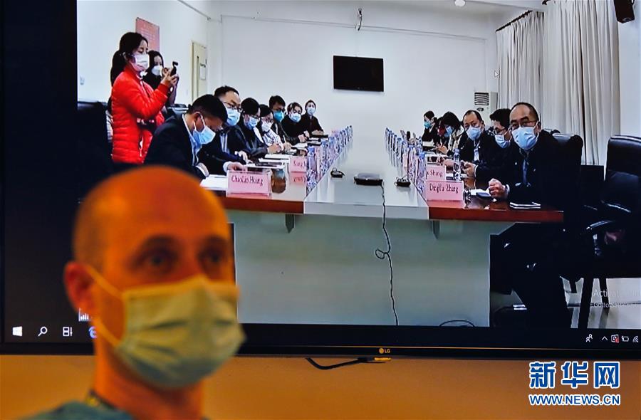 （聚焦疫情防控&middot;圖文互動(dòng)）（13）分秒必爭(zhēng)！一切為了治病救人&mdash;&mdash;中國抗疫生命至上的生動(dòng)實(shí)踐