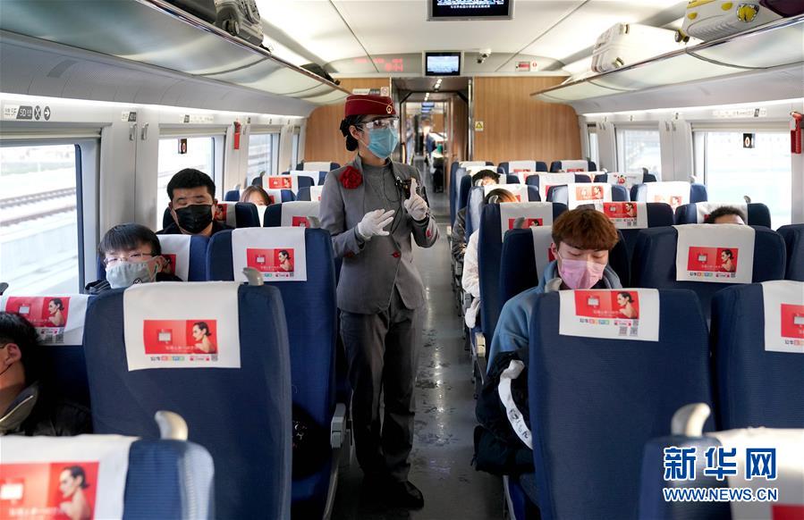 （聚焦疫情防控&middot;圖文互動(dòng)）（5）團(tuán)結(jié)起來！我們?nèi)f眾一心！&mdash;&mdash;中國(guó)抗疫人民力量的生動(dòng)實(shí)踐