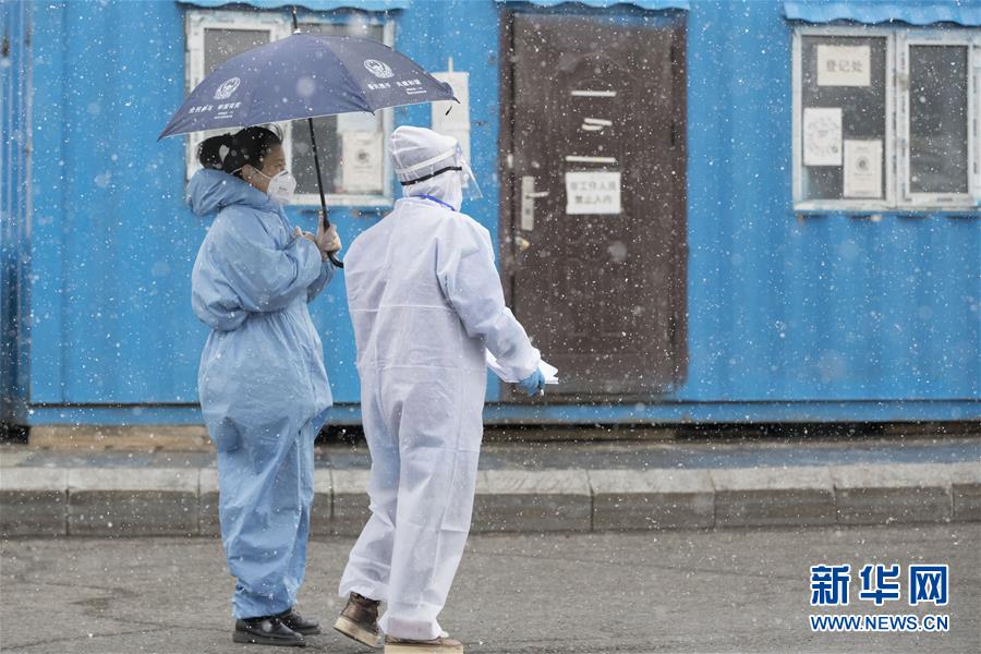 （在習(xí)近平新時代中國特色社會主義思想指引下&mdash;&mdash;新時代新作為新篇章&middot;習(xí)近平總書記關(guān)切事&middot;圖文互動）（6）祛疫未竟 征衣不解&mdash;&mdash;綏芬河小城的抗疫故事