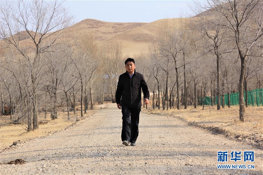 (脫貧攻堅(jiān)·扶貧印記)(5)“牛書記”帶領(lǐng)牧民發(fā)展“牛產(chǎn)業(yè)”助力脫貧