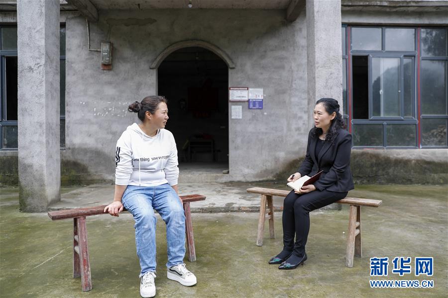 （兩會人物&middot;圖文互動）（4）帶娃、賺錢兩不誤&mdash;&mdash;一位農(nóng)民工代表眼中的脫貧新工作