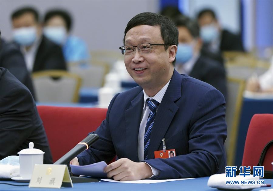 （新華全媒頭條&middot;圖文互動）（4）從人民中汲取磅礴力量&mdash;&mdash;習(xí)近平總書記同出席2020年全國兩會人大代表、政協(xié)委員共商國是紀(jì)實