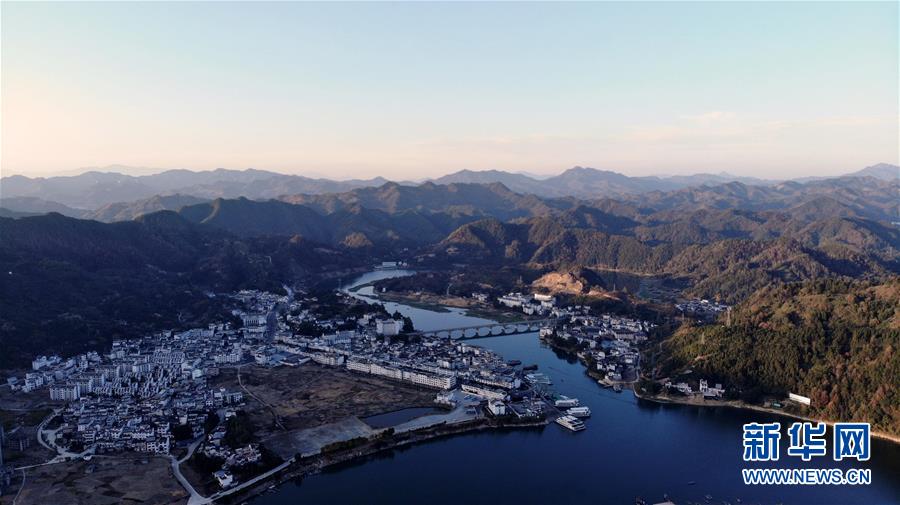 (新華全媒頭條·圖文互動)(5)從“藍圖規(guī)劃”到美麗“現(xiàn)實畫卷”——長三角一體化高質(zhì)量發(fā)展一年間