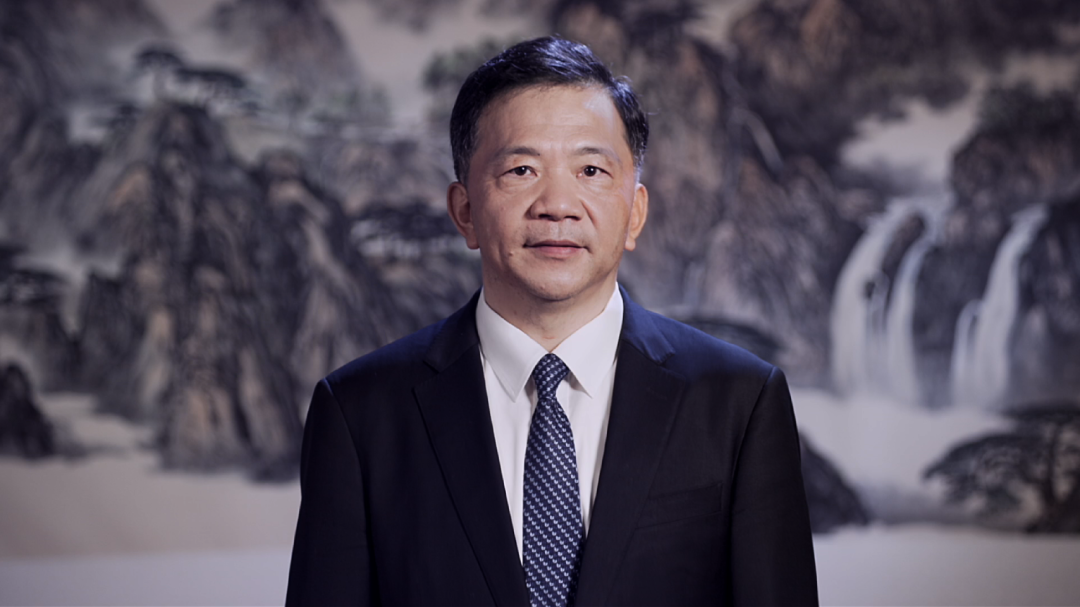 中宣部副部長(zhǎng)  中央廣播電視總臺(tái)臺(tái)長(zhǎng)、總編輯   慎海雄