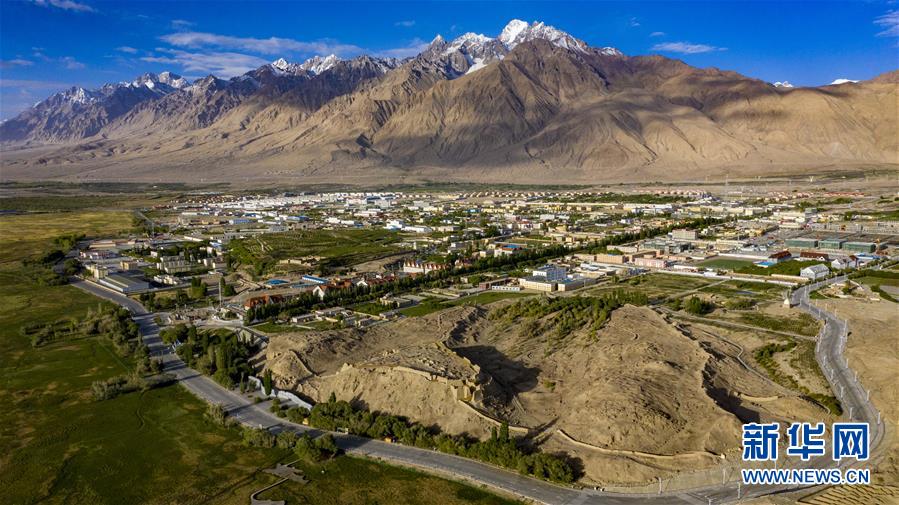 （新華全媒頭條&middot;圖文互動）（2）飛吧，&ldquo;帕米爾雄鷹&rdquo;！