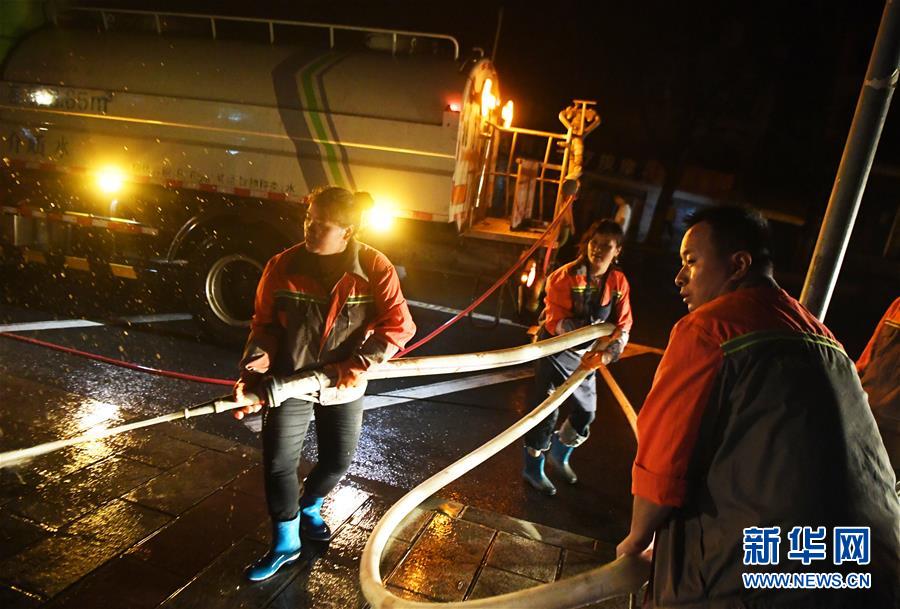 (在習(xí)近平新時(shí)代中國(guó)特色社會(huì)主義思想指引下——新時(shí)代新作為新篇章·習(xí)近平總書(shū)記關(guān)切事·圖文互動(dòng))(3)戰(zhàn)洪魔 保安全——近期防汛救災(zāi)熱點(diǎn)觀察