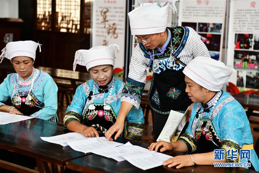 (新時(shí)代文明實(shí)踐·圖文互動(dòng))(3)文明春風(fēng)入萬家——新時(shí)代文明實(shí)踐中心助推黨的創(chuàng)新理論在基層落地生根