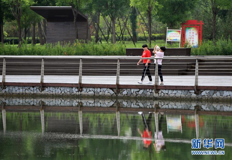 (走向我們的小康生活·圖文互動)(6)15分鐘“圈”出美好生活