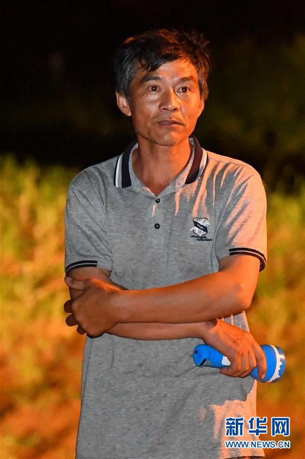 （防汛抗洪&middot;圖文互動）（3）&ldquo;保衛(wèi)家園，誰都不能是旁觀者&rdquo;&mdash;&mdash;夜訪洞庭湖大堤防汛一線