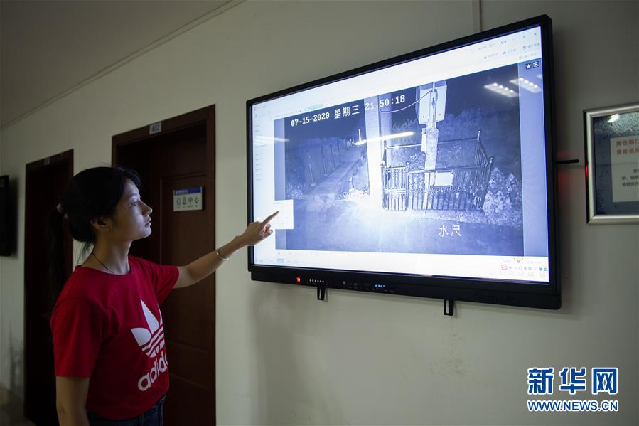 （防汛抗洪&middot;圖文互動(dòng)）（5）在大堤上成長(zhǎng)，為人民守護(hù)&mdash;&mdash;洪水中的青年&ldquo;生力軍&rdquo;