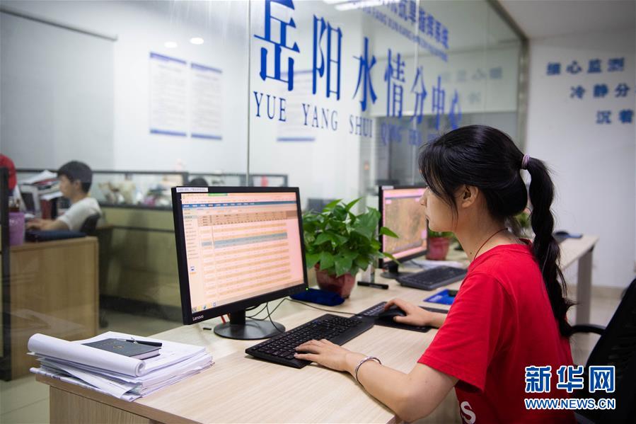 （防汛抗洪&middot;圖文互動(dòng)）（6）在大堤上成長(zhǎng)，為人民守護(hù)&mdash;&mdash;洪水中的青年&ldquo;生力軍&rdquo;