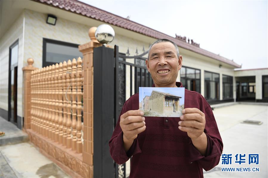 (新華全媒頭條·走向我們的小康生活·圖文互動)(2)23萬人的命運轉(zhuǎn)折——我國最大易地生態(tài)移民安置區(qū)的脫貧密碼