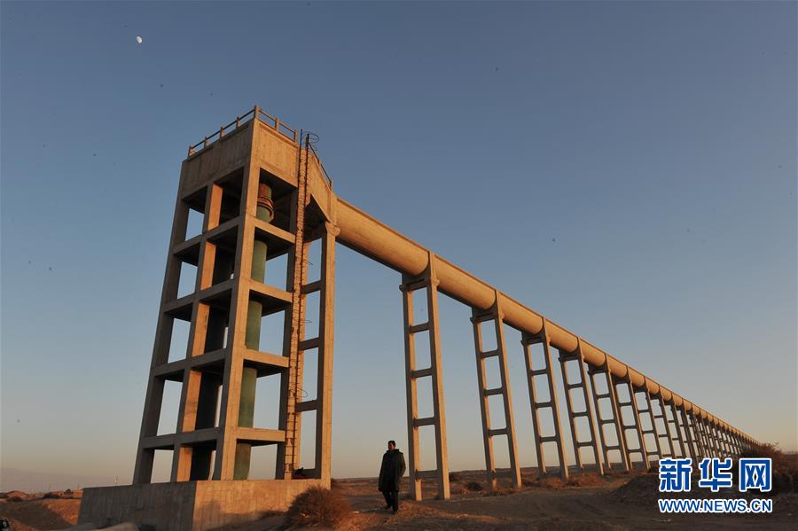 (新華全媒頭條·走向我們的小康生活·圖文互動)(5)23萬人的命運轉(zhuǎn)折——我國最大易地生態(tài)移民安置區(qū)的脫貧密碼