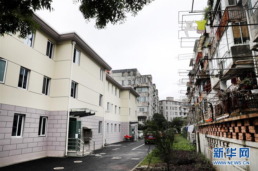 (走向我們的小康生活·圖文互動)(2)原地搬新家:上海城市更新里的“幸福味道”