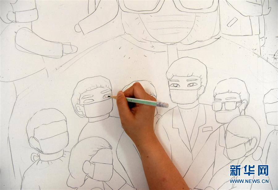 (走向我們的小康生活·圖文互動(dòng))(5)放下鋤頭拿畫筆——山東青州農(nóng)民畫繪出美好新生活